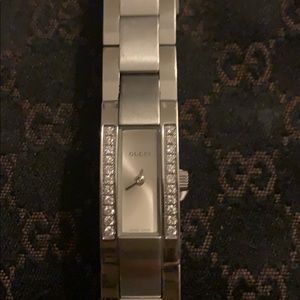 Gucci Diamond Watch
